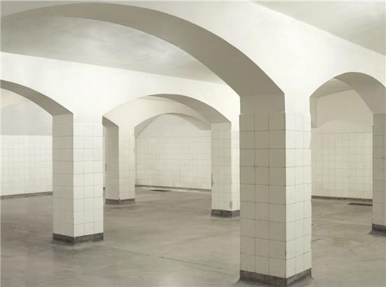 FERNANDO BAYONA, 段落175 - 太平间（萨克森豪森）Pharagraph 175-Morgue (Sachsenhausen), 摄影(Photography), 棉纸喷墨打印(Inkjet print on cotton paper), 60 x 50cm, 2015